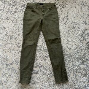 Mid rise ankle leggings